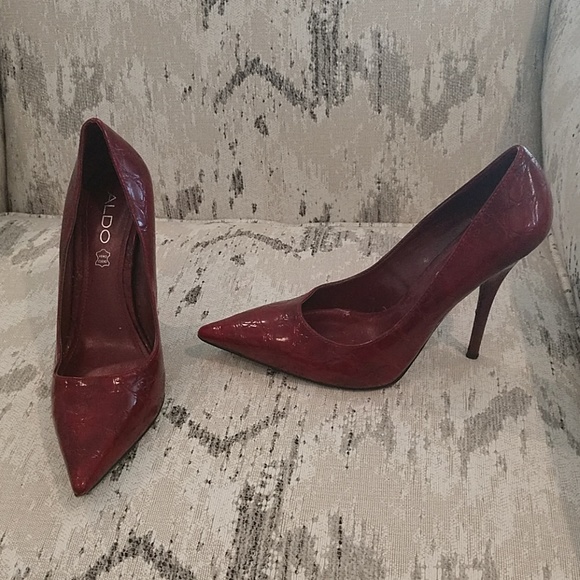 Aldo red patent leather stilettos sz 38 - Picture 4 of 8